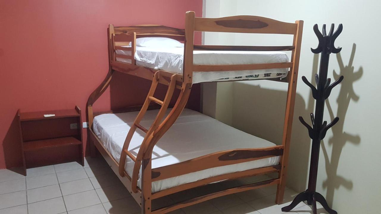 Chaqana Hostel サリナス エクステリア 写真